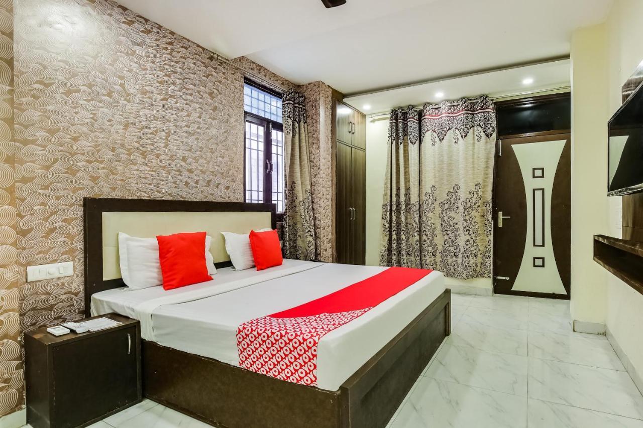 Oyo 9040 Alpine Hotel Chandigarh
